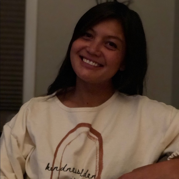 Meet your Posher, Nikki - Picture 1 of 1